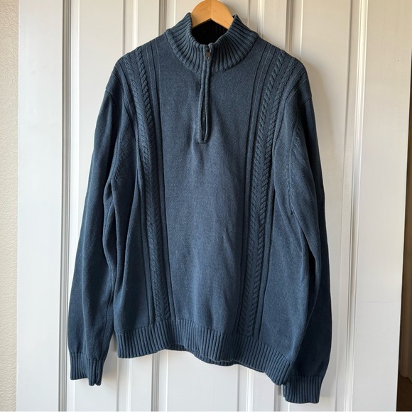 Calvin Klein Men's EUC Quarter-Zip Mock-Neck Grayish Blue Sweater - Sz XL - Picture 2 of 5